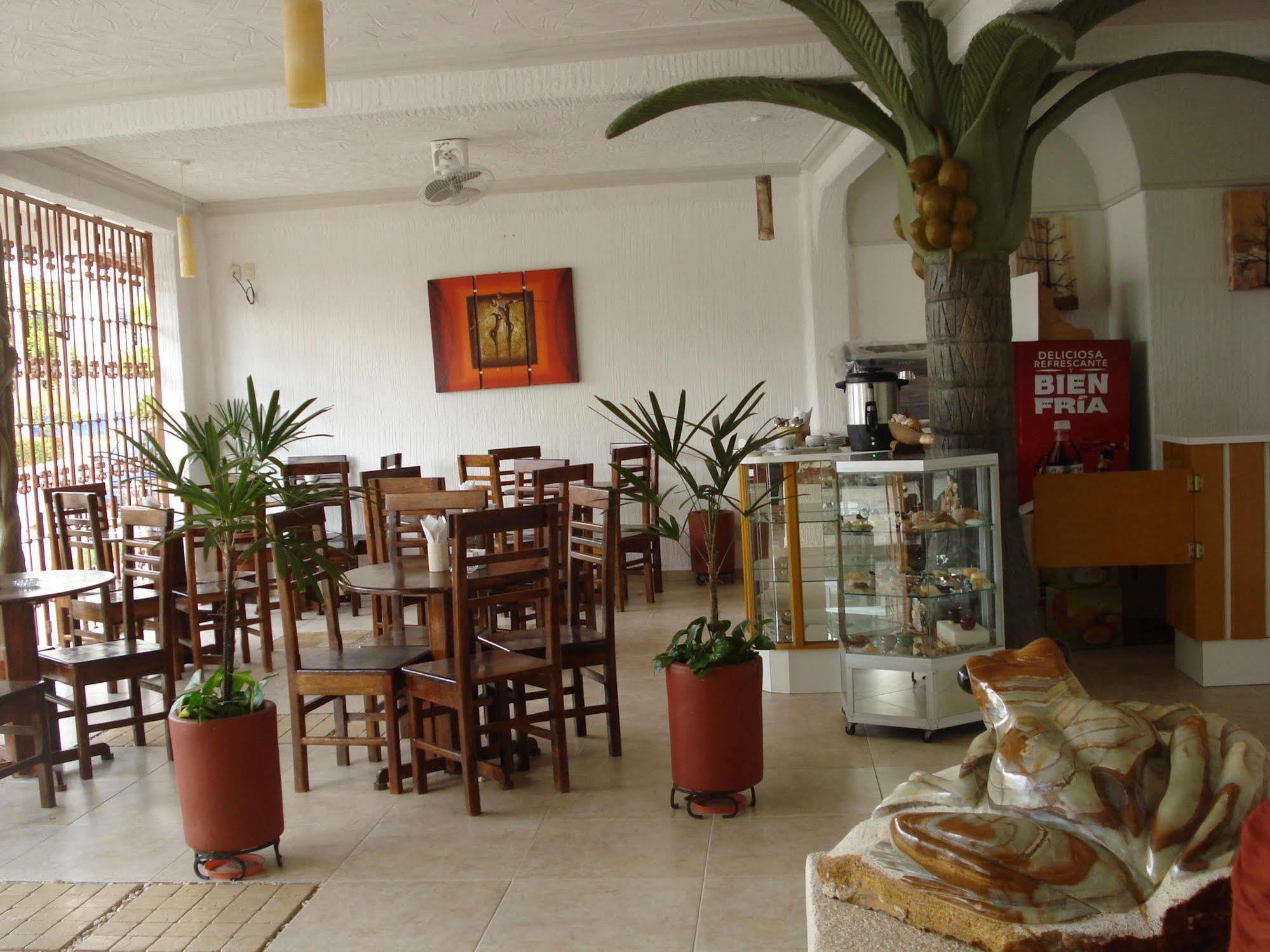 Hotel Careyes Puerto Escondido بويرتو إسكونديدو المظهر الخارجي الصورة