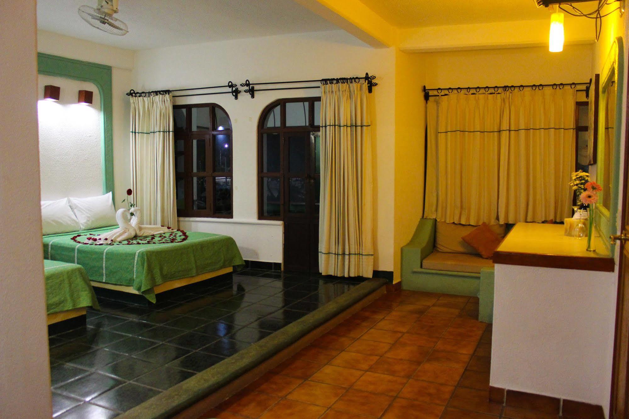Hotel Careyes Puerto Escondido بويرتو إسكونديدو المظهر الخارجي الصورة